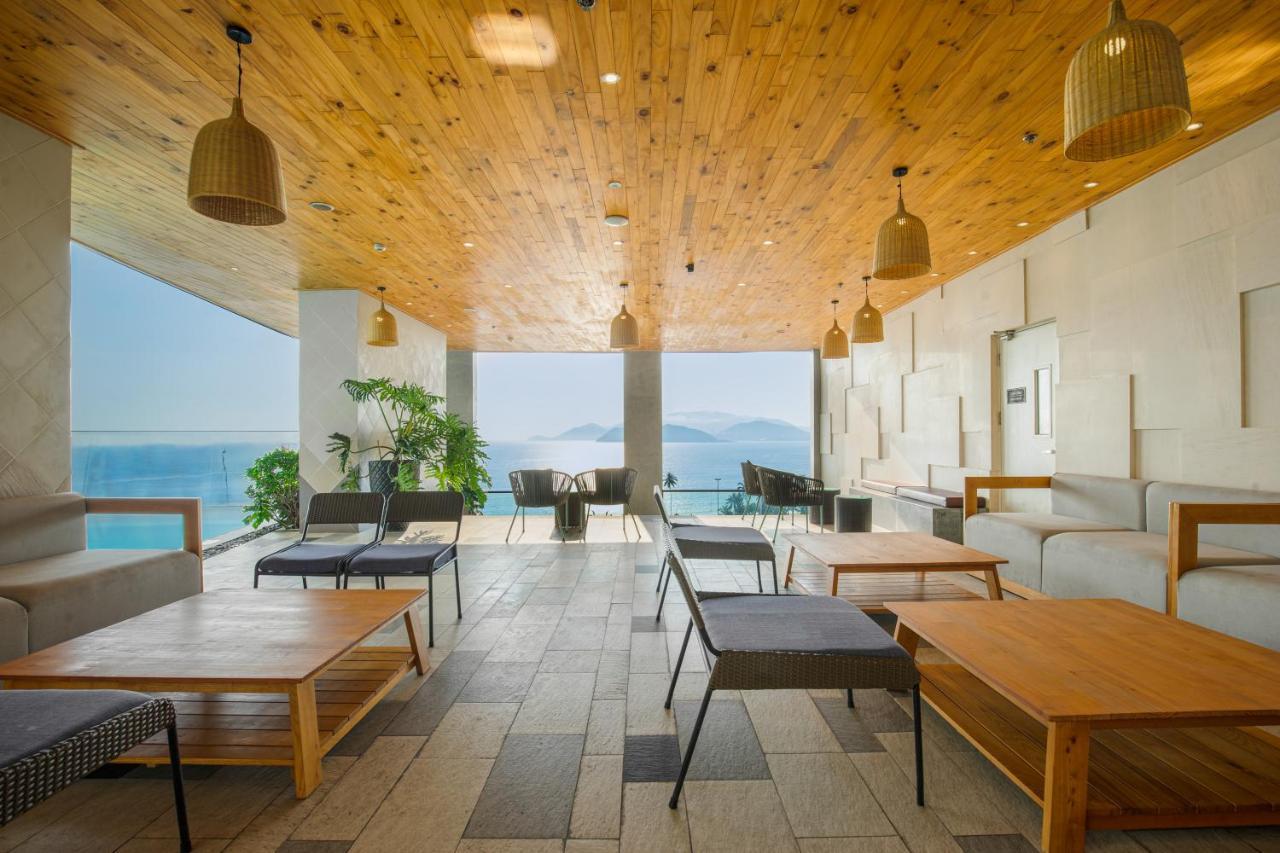 Capital Beachfront Nha Trang Exterior photo