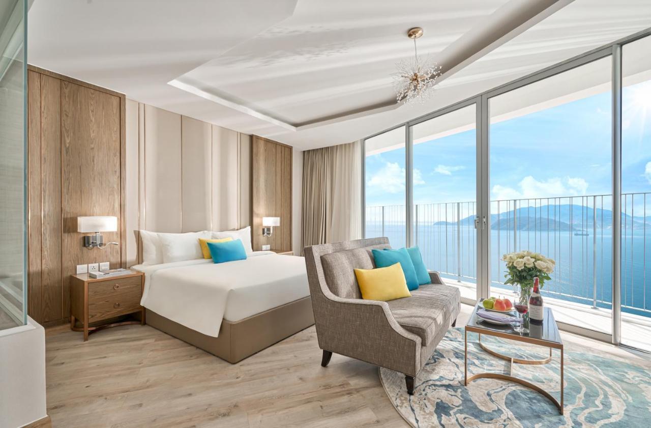 Capital Beachfront Nha Trang Exterior photo