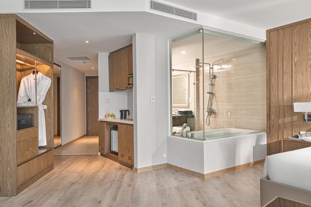 Capital Beachfront Nha Trang Exterior photo