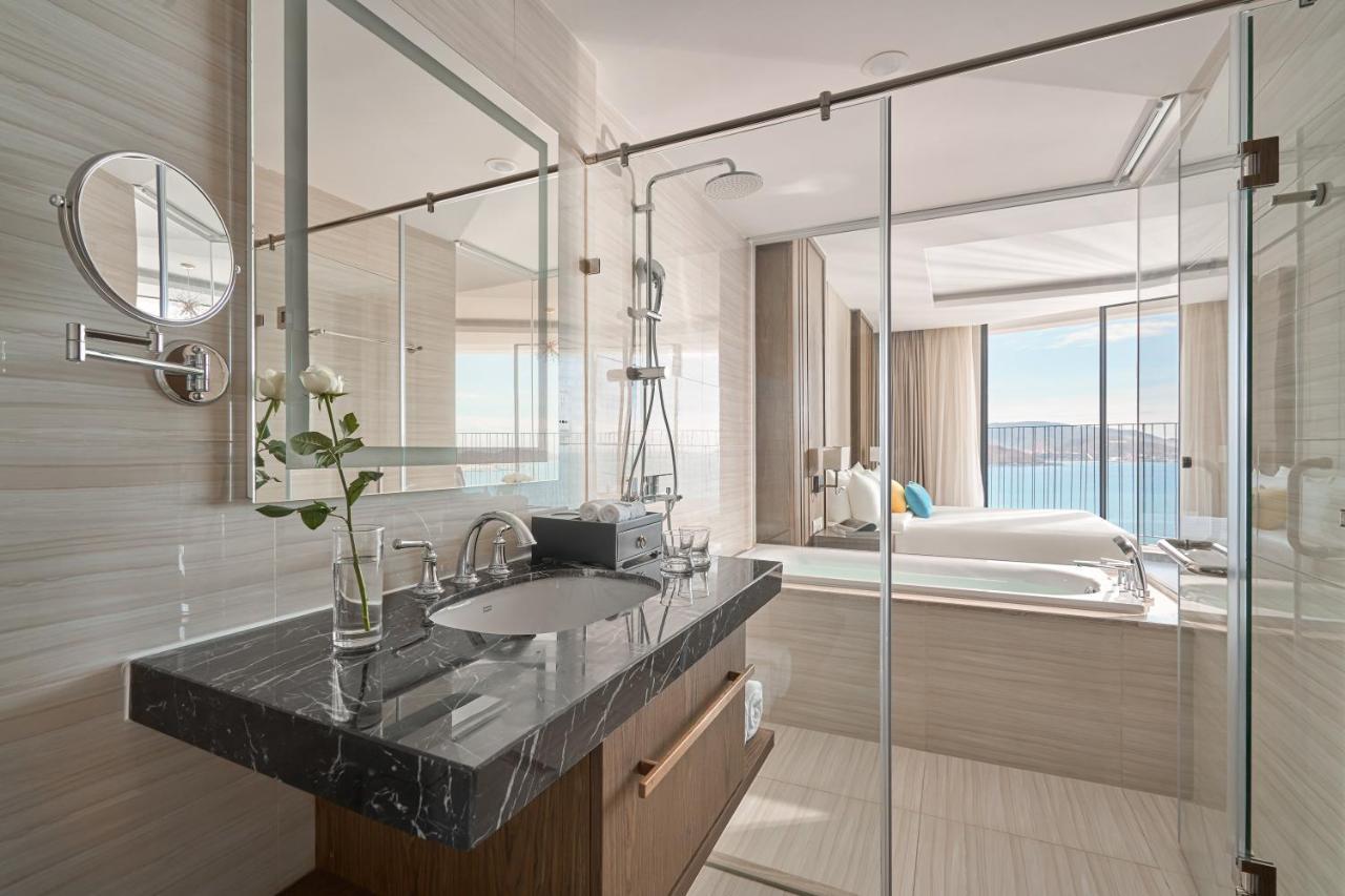 Capital Beachfront Nha Trang Exterior photo